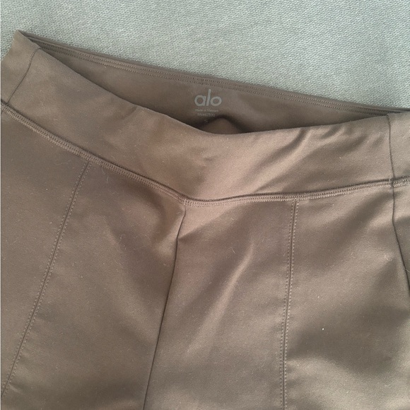 ALO Yoga airbrush high waist flutter legging - Picture 5 of 5